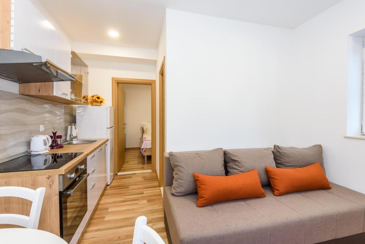 Apartment Dego Near Ploce, Riverfront, Parking Rogotin Exterior photo